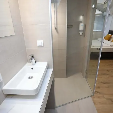 Bed & Breakfast Palace Megdan