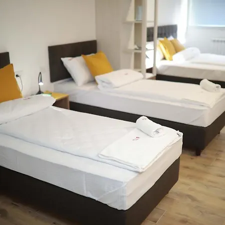 Bed & Breakfast Palace Megdan 3*