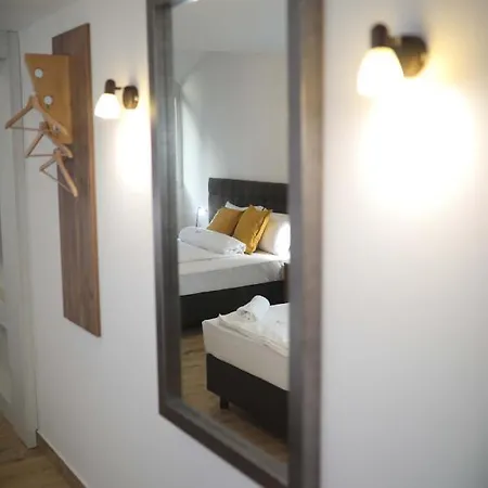 Bed & Breakfast Palace Megdan Uzice