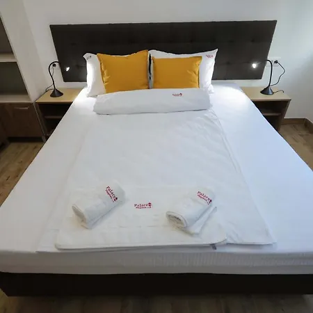 Palace Megdan Bed & Breakfast