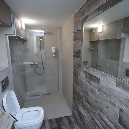 Bed & Breakfast Palace Megdan Uzice