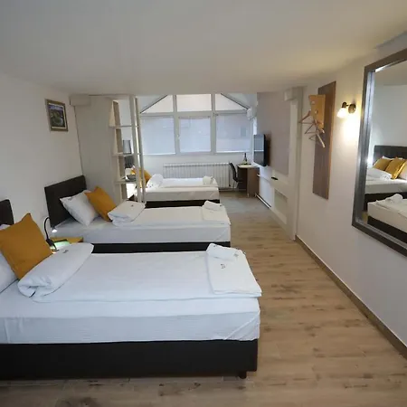 Palace Megdan Bed & Breakfast