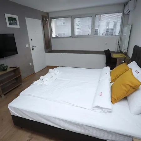 Bed & Breakfast Palace Megdan Uzice